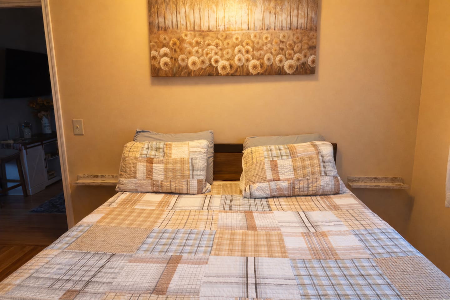 Bedroom at the Brunswick guesthouse